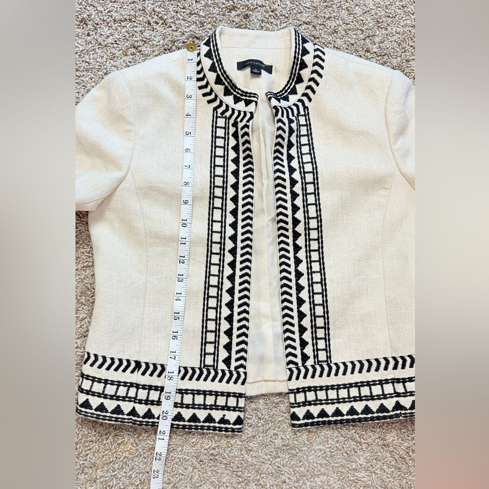 Ann Taylor Creamy White & Black Linen Blend Blazer - Picture 5 of 7